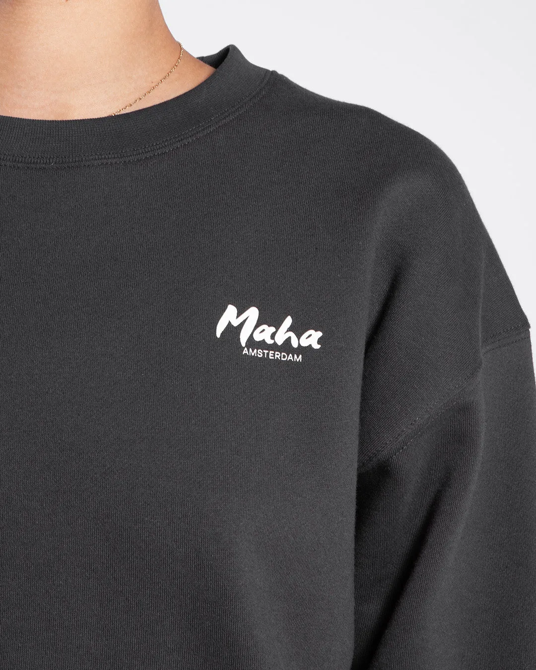 Maha Amsterdam Basic Crew Sweater Washed Black