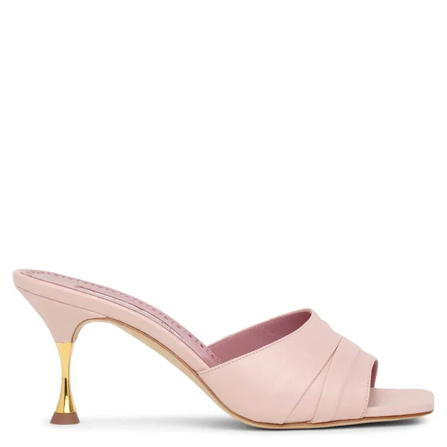 Manolo Blahnik Picoux 70 light pink leather mules