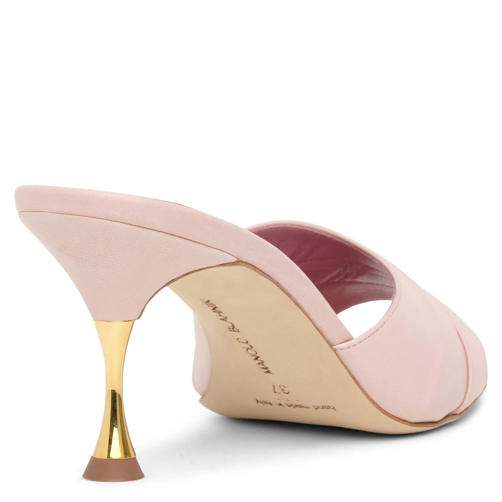 Manolo Blahnik Picoux 70 light pink leather mules