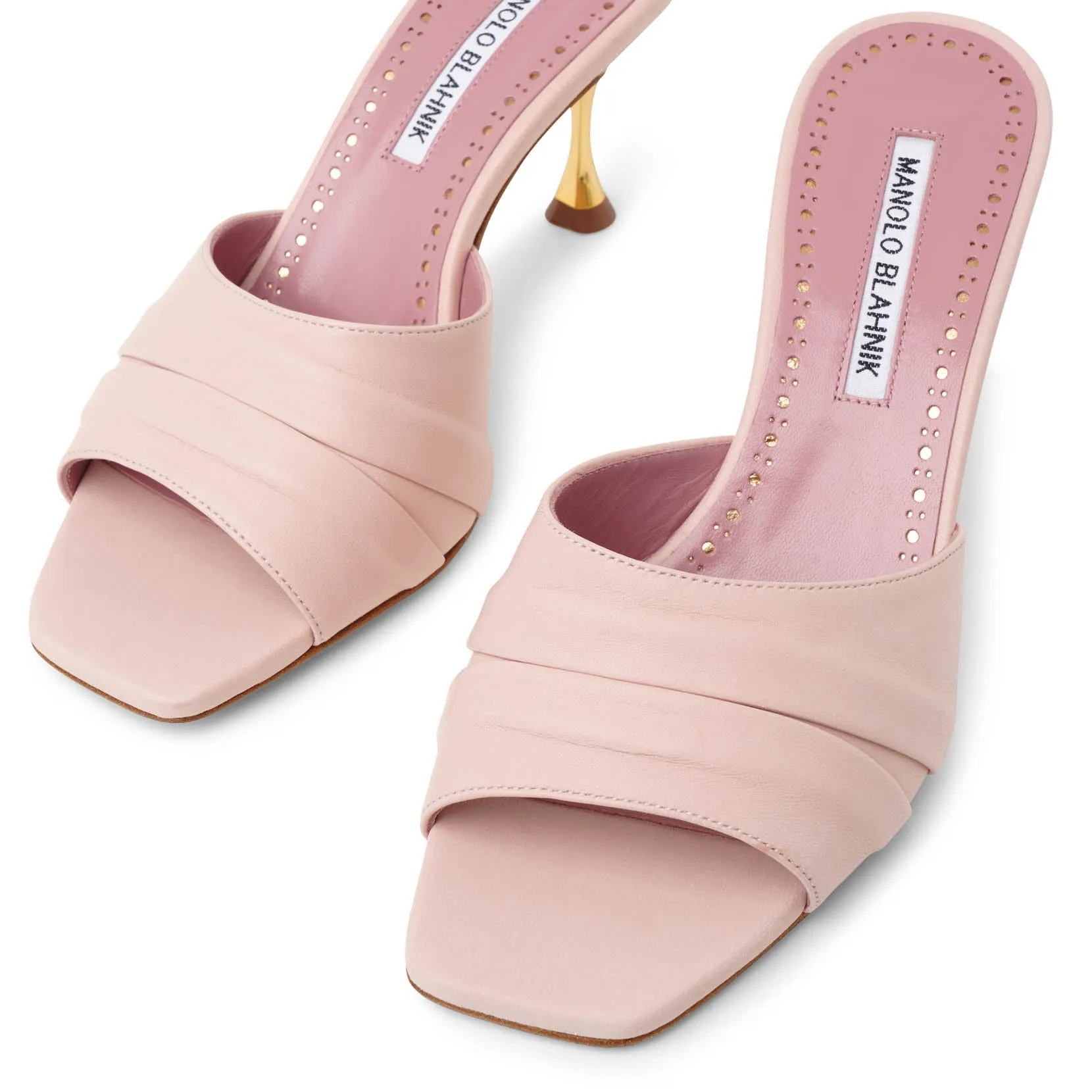 Manolo Blahnik Picoux 70 light pink leather mules