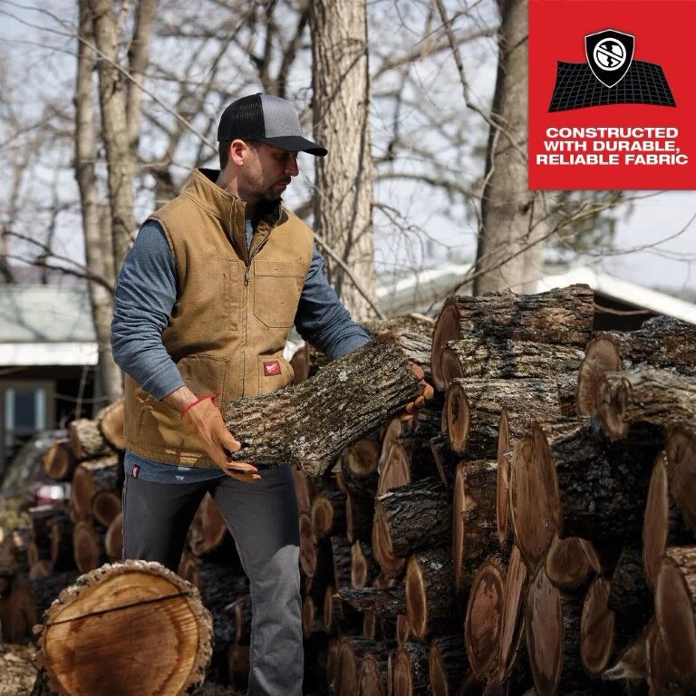 Milwaukee Men's GRIDIRON Sherpa Lined Vest in Brown