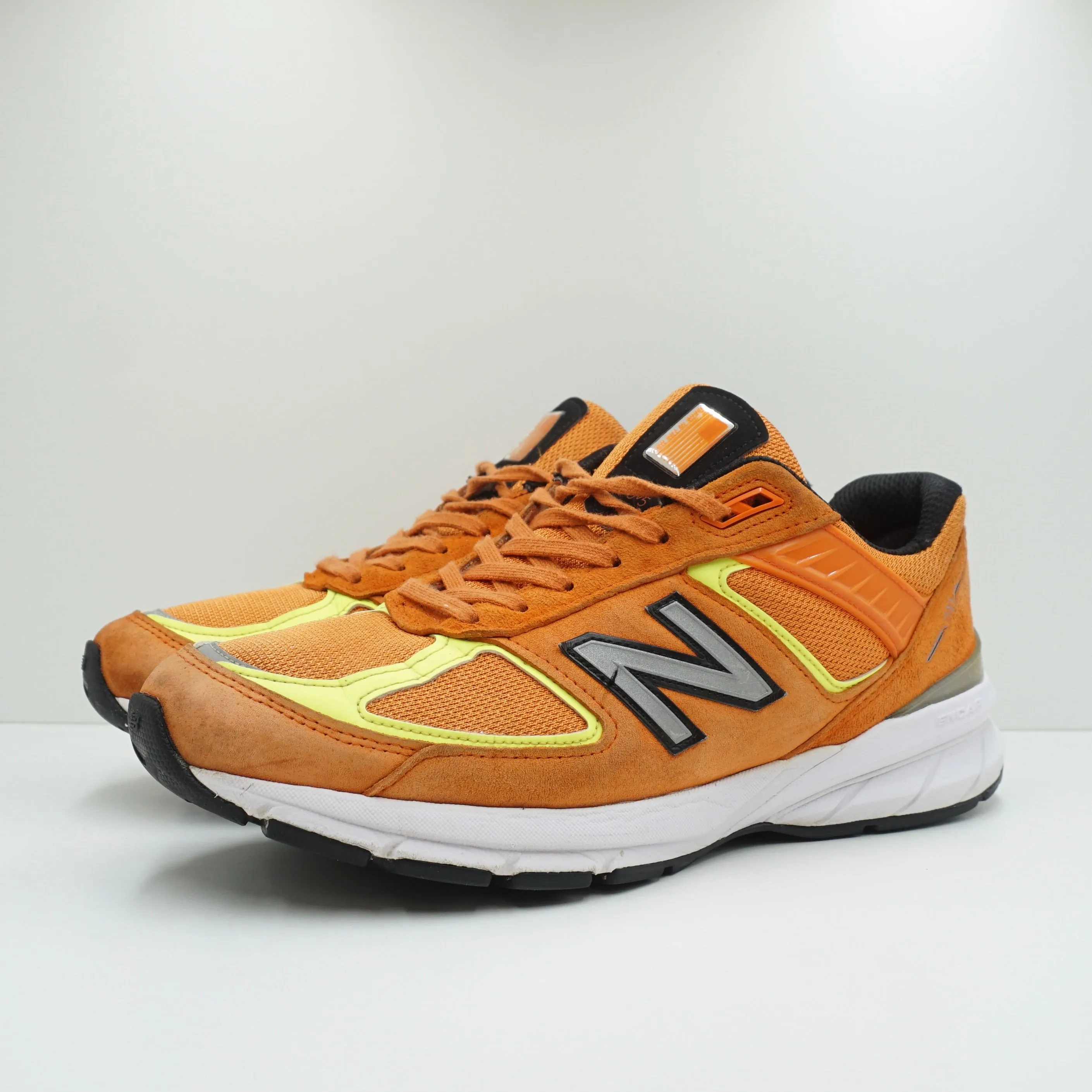 New Balance 990v5 Orange