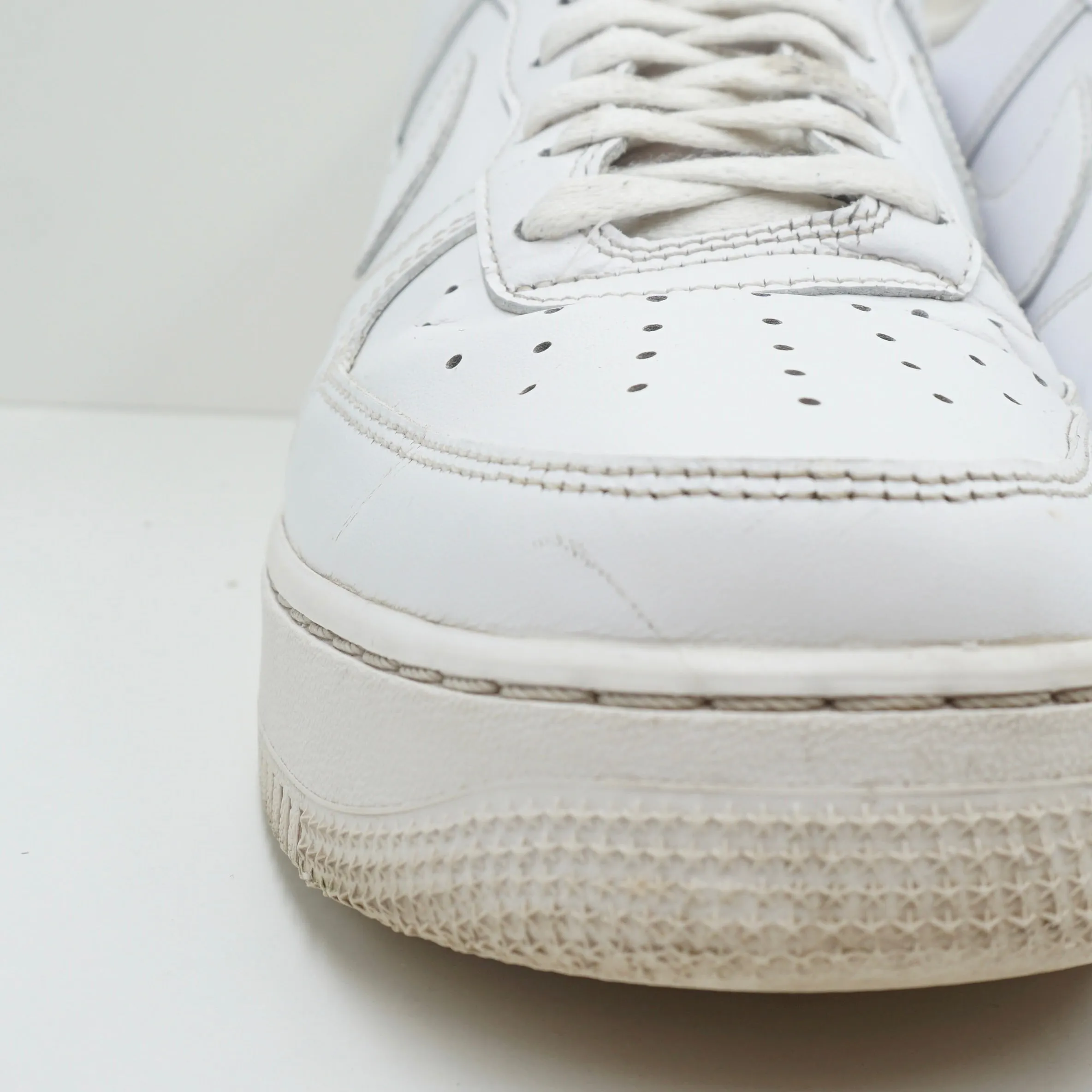 Nike Air Force 1 07' White (2022/2023)