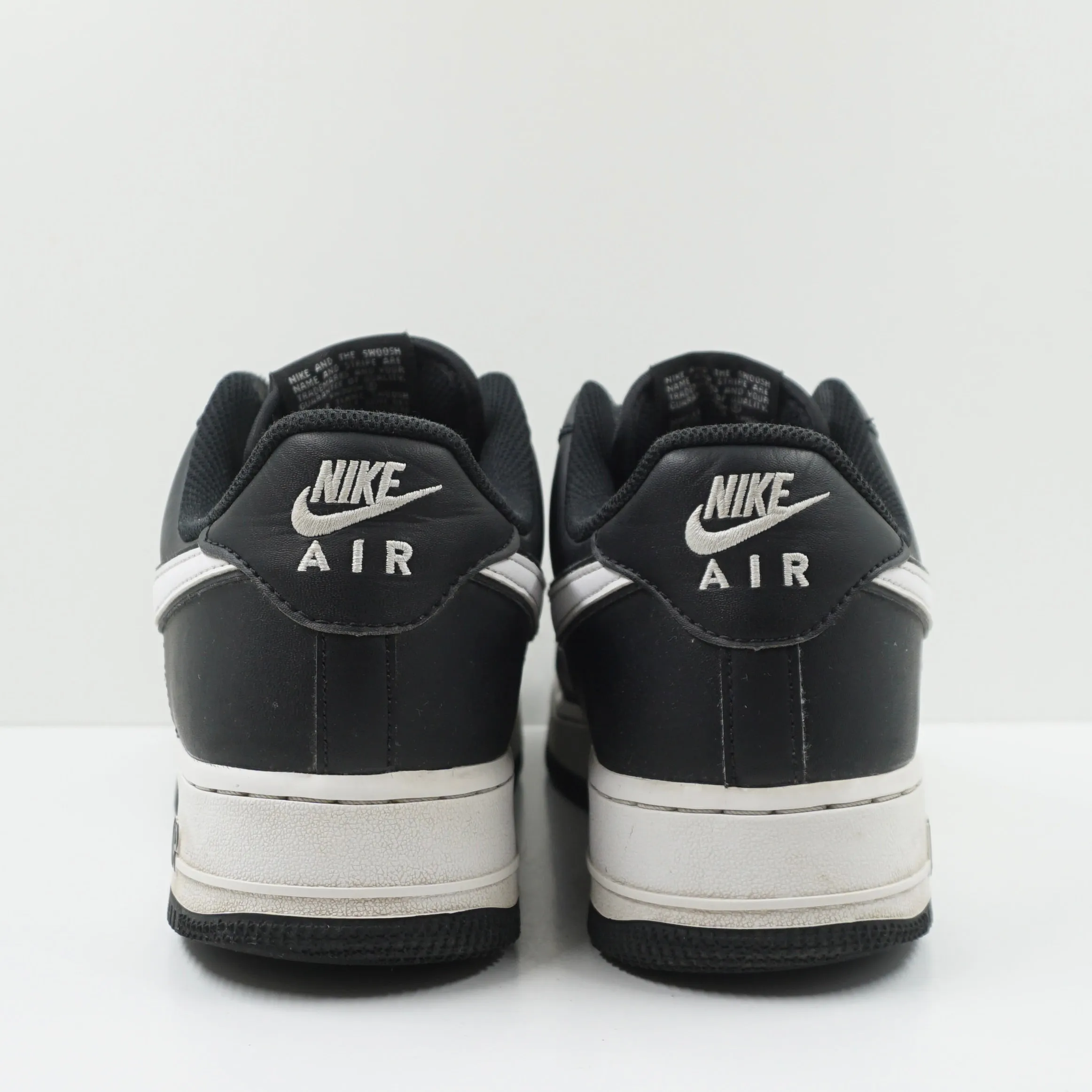 Nike Air Force 1 Low '07 White Swoosh Panda