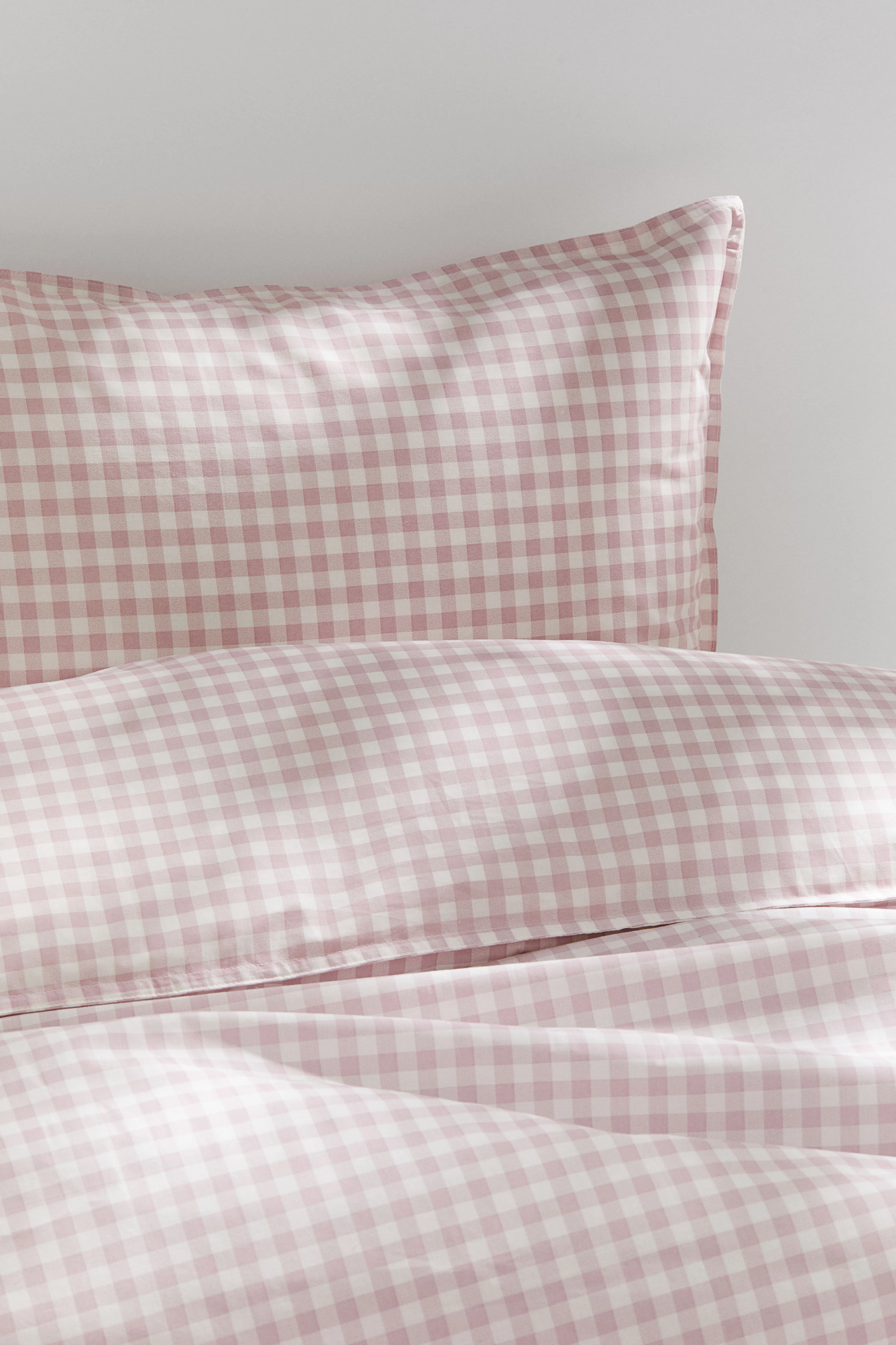 Patterned single duvet cover set - Pink/Gingham-checked - Home All | H&M GB