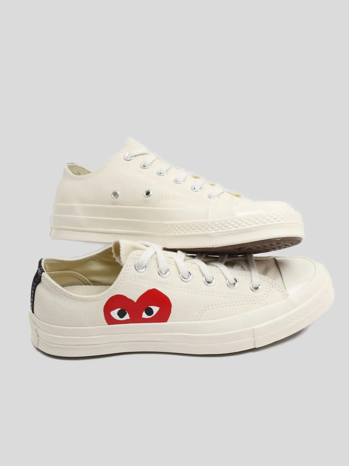 Play Converse Chuck Taylor