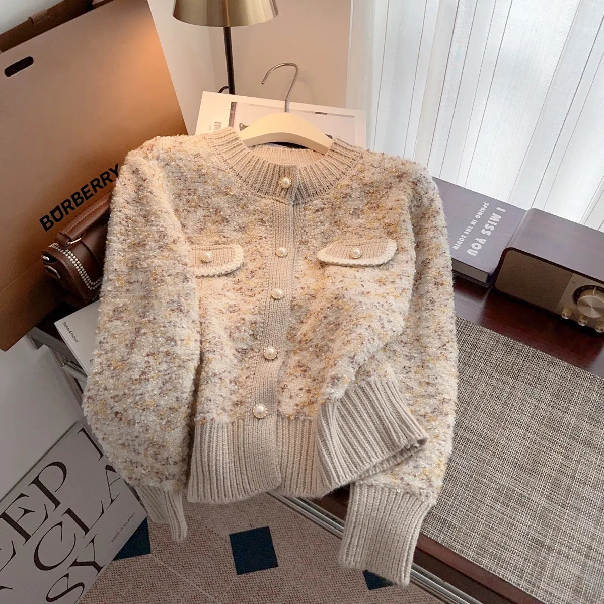 Recommended by Nancy Cici for her own use ~ Xiaoxiangfeng contrasting color sweater jacket thickened gentle knitted cardigan for