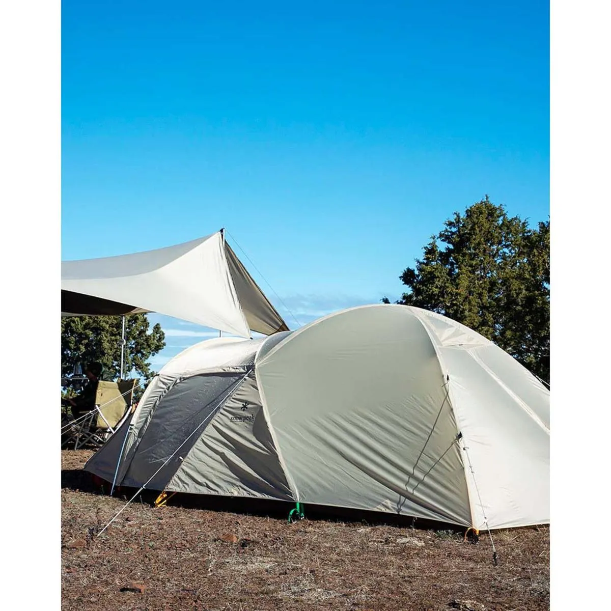 Snow Peak Amenity Dome Medium Tent in Ivory - 4 Persons