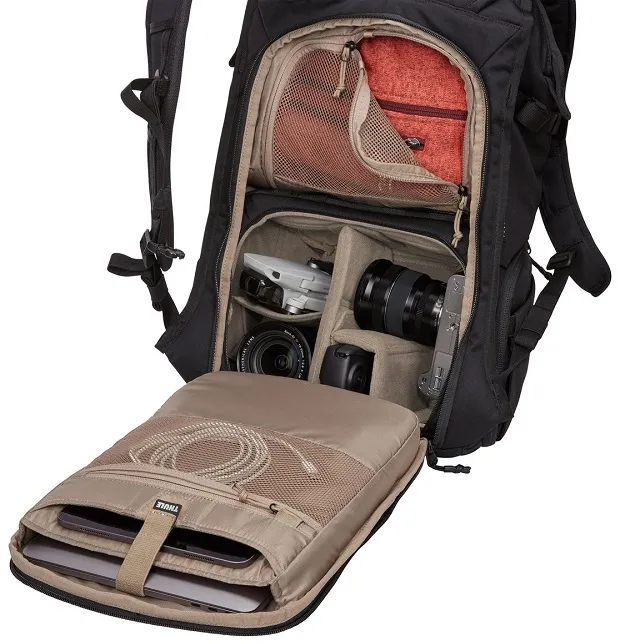 Thule Covert DSLR Backpack 24L 