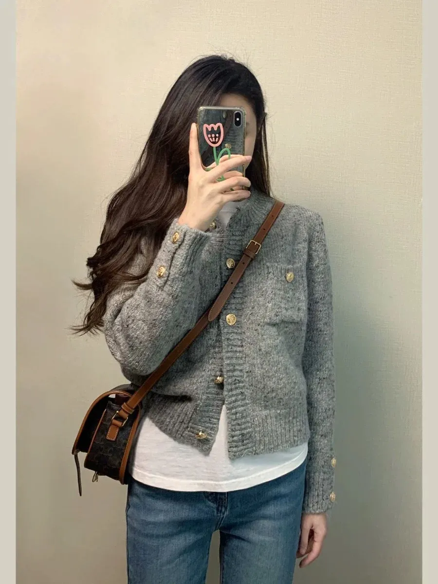 Xiaoxiangfeng retro sweater jacket autumn and winter women's gray soft waxy knitted cardigan loose lazy style 2024 new style